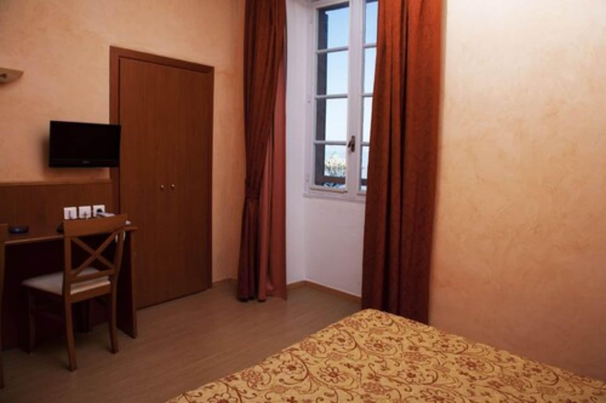 Posta Vecchia Hotel
